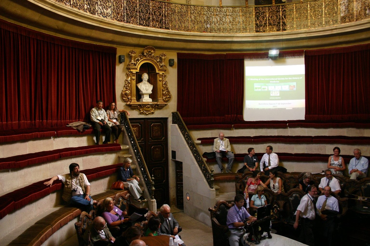 Sala Gimbernat, Reial Academia de Medicina de Catalunya, Barcelona, Spain - 03.JPG
